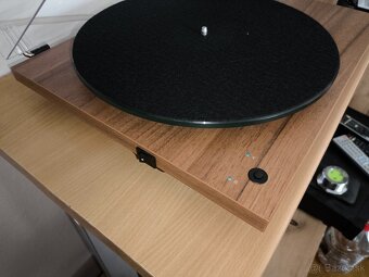 Pro-ject - 2
