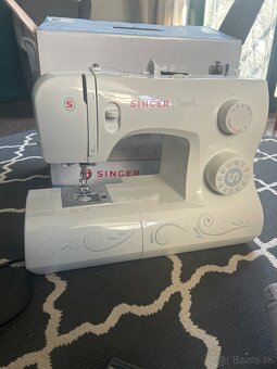 Singer Talent 3323 - 2