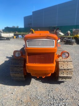 Pásový traktor Fiat455C - 2