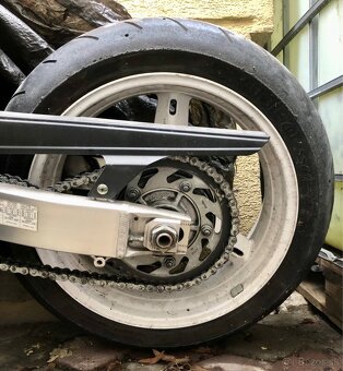 Suzuki GSXR 600,01-03 Rozpredám na ND - 2