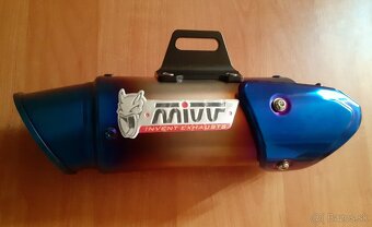 Na predaj ladený, nový, športový nerezový výfuk na   motorku - 2