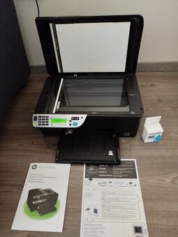 Farebná tlačiareň HP - 2