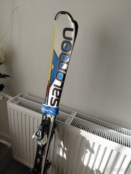 Lyže a lyžiarky - 2