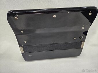 Akordeon weltmeister romance 874, 120basovy - 2