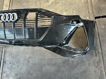 Audi e-tron predný naraznik , maska - 2