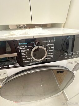 Pracka Whirlpool WPM 27W ADS EE - 2
