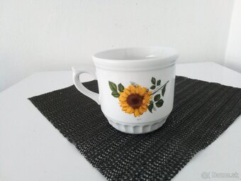 Retro hrnek - hrnček - 2