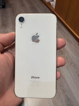 iPhone XR 64GB - 2