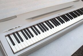 Digitální piano Yamaha P-60 - 2