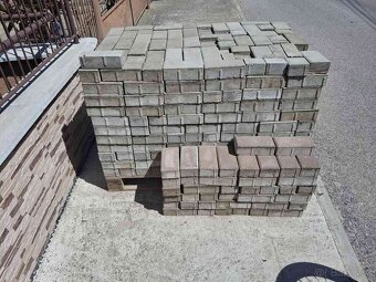 REZERVOVANE dlažba KLASIK 20 x 10 x 6 cm , plocha 11 m2 - 2