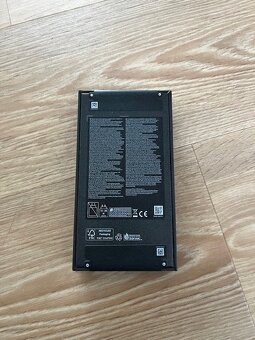 Samsung Galaxy S25 256 GB Navy modra - 2