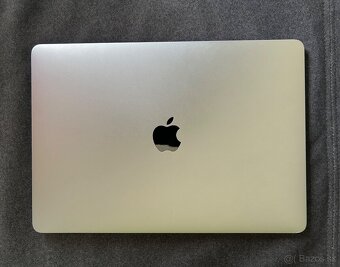 MacBook Pro 13”, 2018, Four Thunderbolt 3 Ports - 2