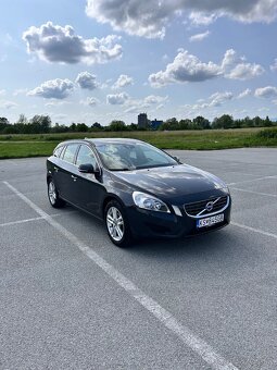 Volvo v60 - 2