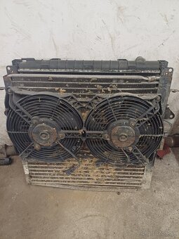 Range Rover P38 4.6 V8 chladiče - 2