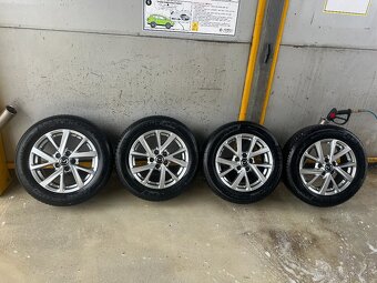 elektrony Mazda 205/60 r16 zimne - 2