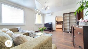 PREDAJ | 2 izbový ZARIADENÝ byt 60 m² s LOGGIOU, okamžité bý - 2