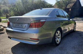 kufor, nárazník BMW E60, E61 - a08/7 silbergrau metalic - 2