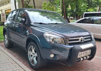 Toyota Rav4 2.2 D-4D 180X - 2