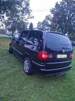 Vw sharan 1.9 tdi 85kw 7 miestni - 2