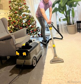 Tepovanie a prenájom tepovača Kärcher Puzzi 10⁠/⁠1 Professio - 2