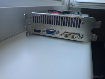 GAINWARD GTS450 1GB DDR5 - 2