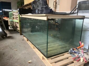 akvarium 200/90/72 - 2