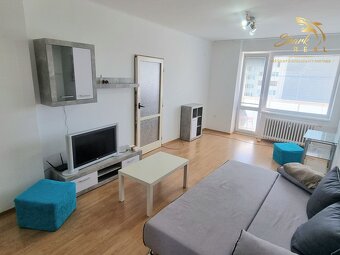 PREDANÉ Slnečný 3-izbový byt s krásnym výhľadom – okamži - 2