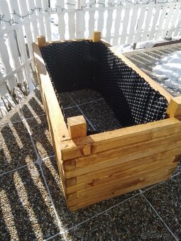 Vyvýšený záhon - 2