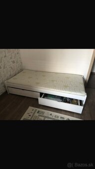 Posteľ -detská - 2