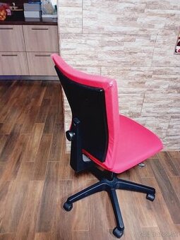 Kancelárska stolička - 2