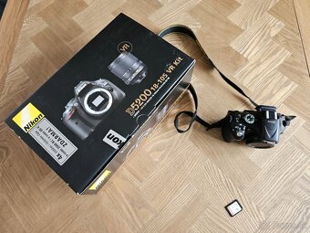 NIKON D5200 telo - 2