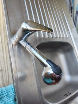 Umývadlo s batériou - 2