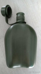 Vojenská poľná fľaša - 2