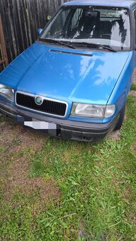 Rozpredám Skoda Felicia 1.3 50kw (na náhradné diely, ND) - 2