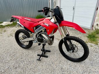 Unikatna Honda CR250R - 2