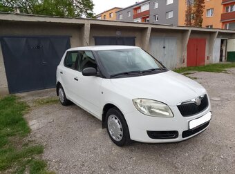 Predám Škoda Fabia II 1.2 HTP - 2