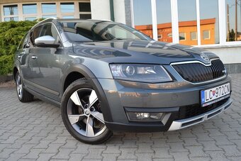 ŠKODA OCTAVIA COMBI SCOUT III 2.0 TDI, KOŽA, ŤAŽNÉ, WEBASTO - 2