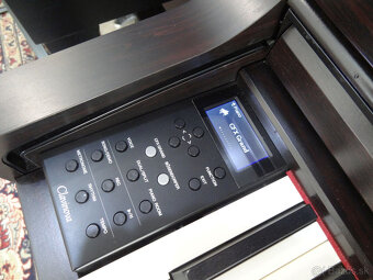 Digitálne piano, klavír YAMAHA CLP 635 - 2