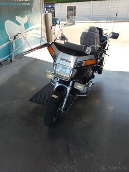Krásny Honda Goldwingu gl1200 Interstate po servise komplet. - 2