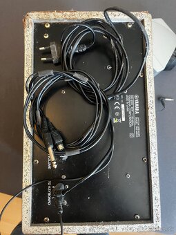 SPEAKER yamaha tyros 4 - 2