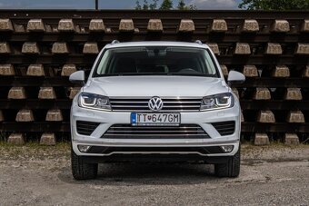 Volkswagen Touareg II 3.0 V6 TDI BMT 4MOTIONMountain - 2