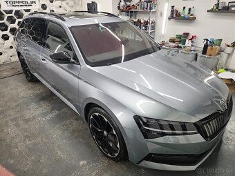 Škoda Superb IV Combi Sportline–360 kamera,panoráma,webasto - 2