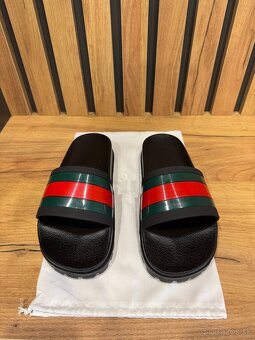 GUCCI pánske šľapky - 2