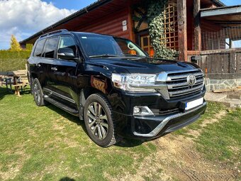 Toyota Land Cruiser Premium 200 - 2