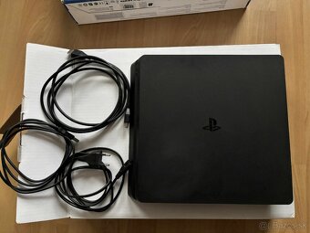 Sony PlayStation 4 Slim 500GB + druhý joystick + 4 hry - 2