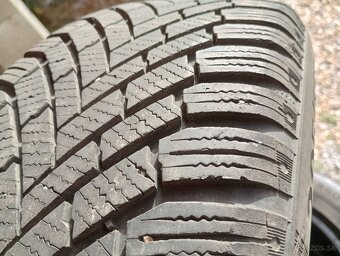 Predam 4ks pneu 205/55/r16 zimne 91H Continental - 2