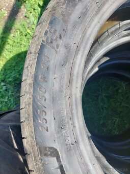 255/50 R20 - 2