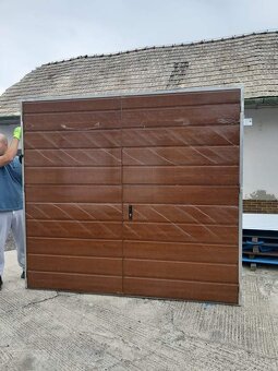 Garážová brána - 2