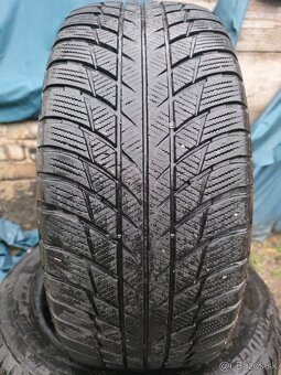 Ponúkam 2 zimné pneumatiky Bridgestone Winter 225/50 R18 - 2