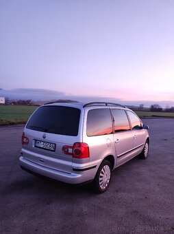 VW Sharan 1.9 TDI 85 kW 7miest - 2